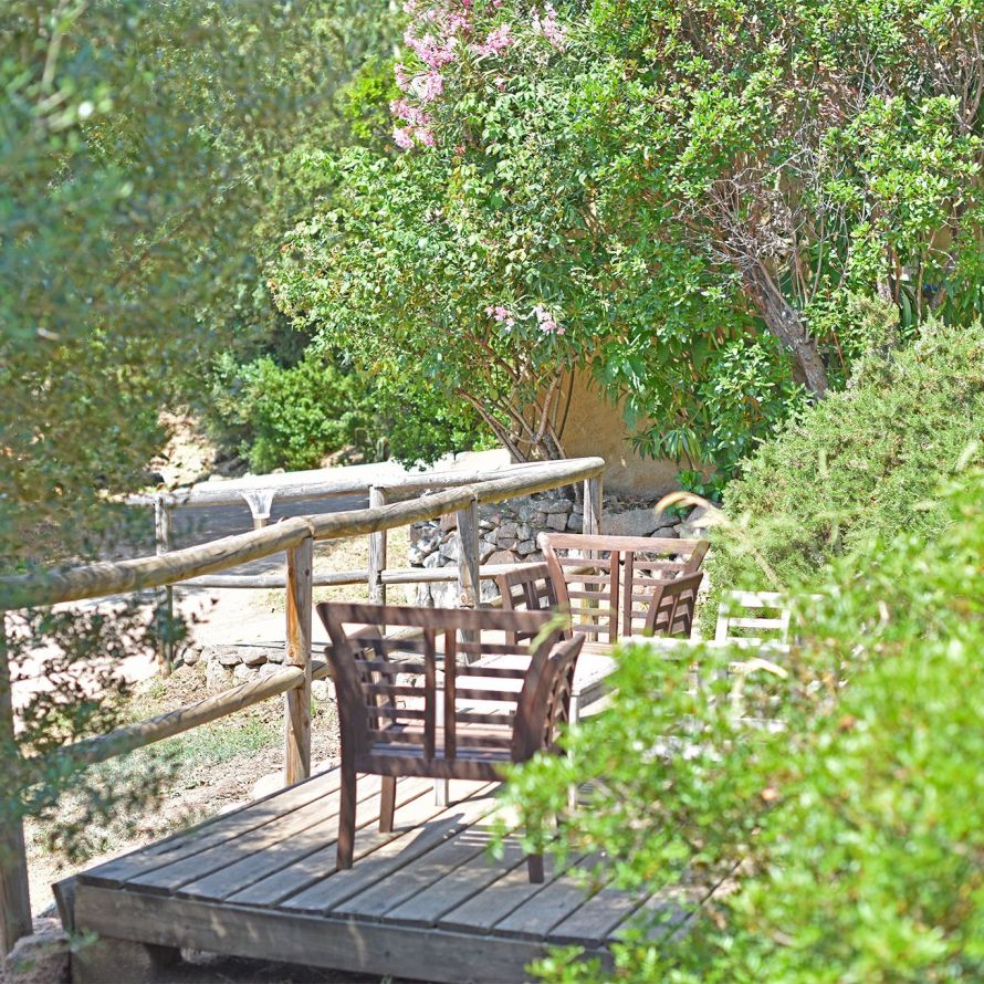 Coin terrasse commune ouverte à notre clientèle